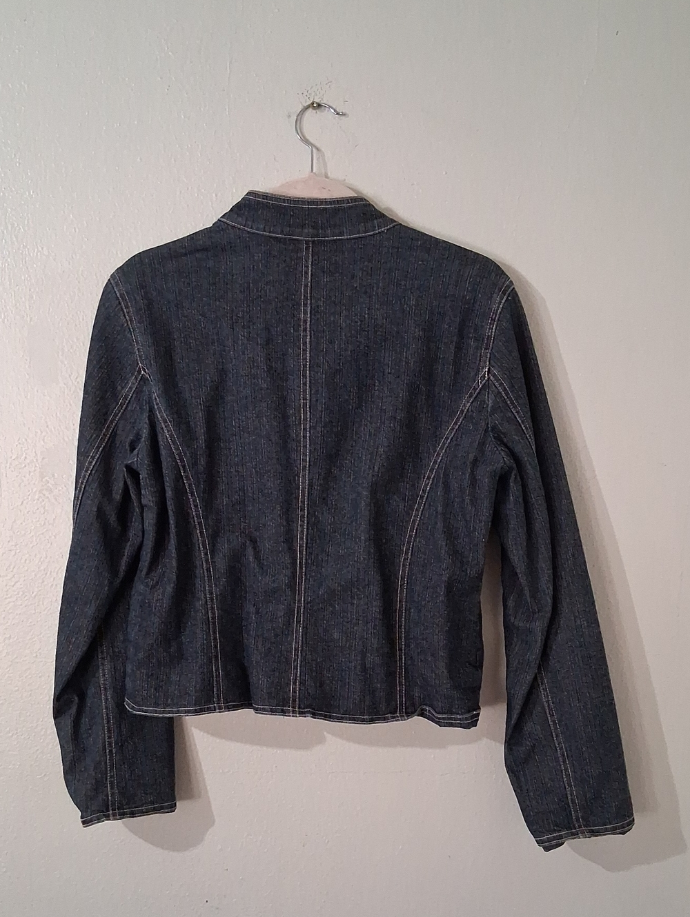 Denim Cropped Jacket / Button Up - Picture 3 of 10